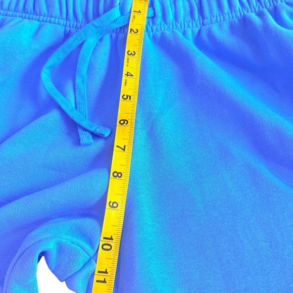 Nike Blue Fleece Sweatpants with Tapered Leg and Elastic Cuffs - Picture 7 of 11